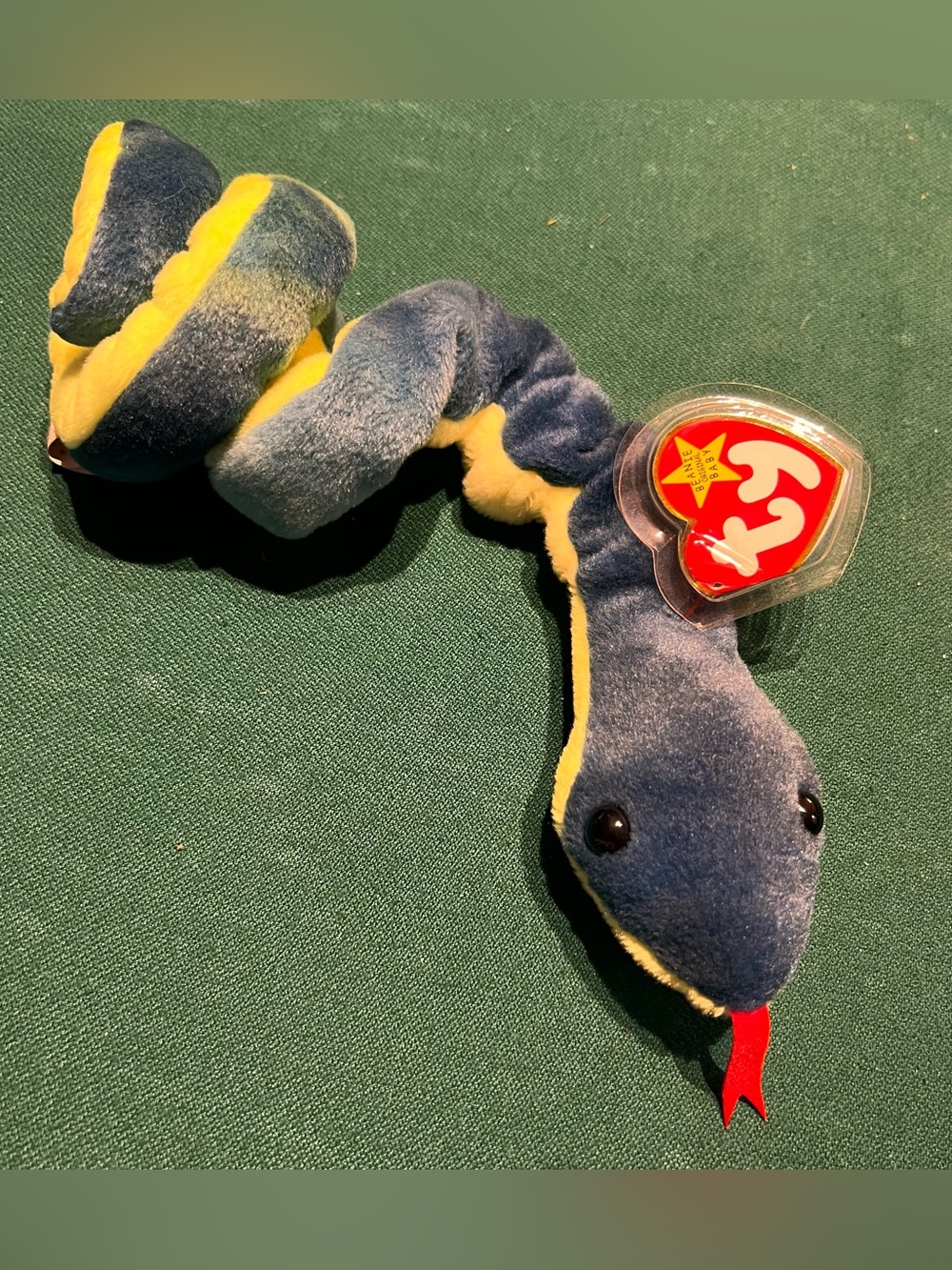 Ty Beanie Baby Hissy The Snake April 4 1997 Excellent Condition with Tags